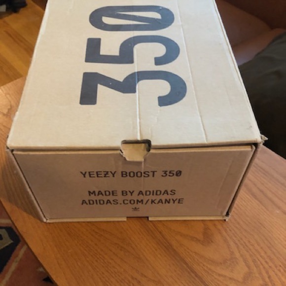 Yeezy boost 350 V2 “Beluga” - Picture 9 of 11